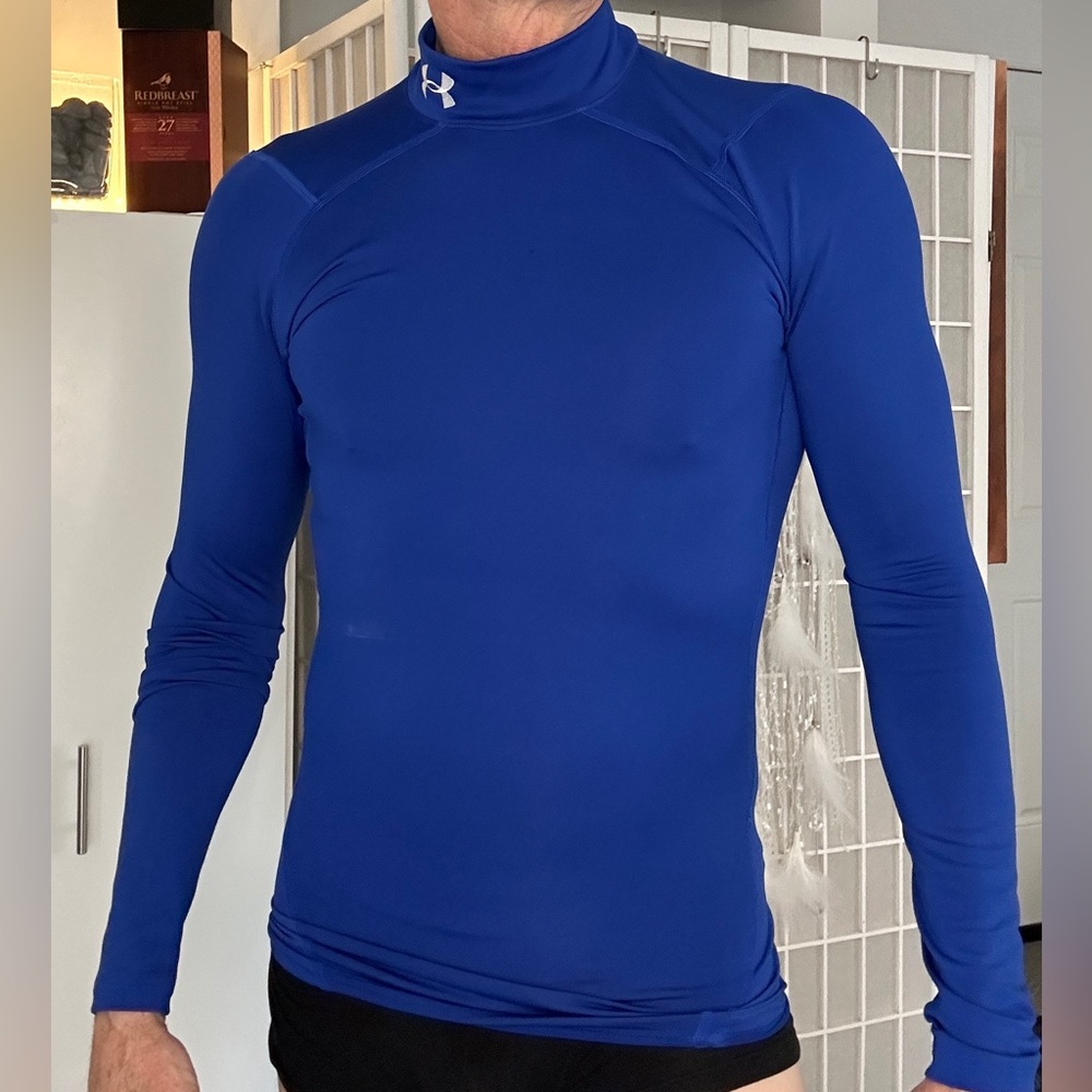Under Armor athletic long sleeve!